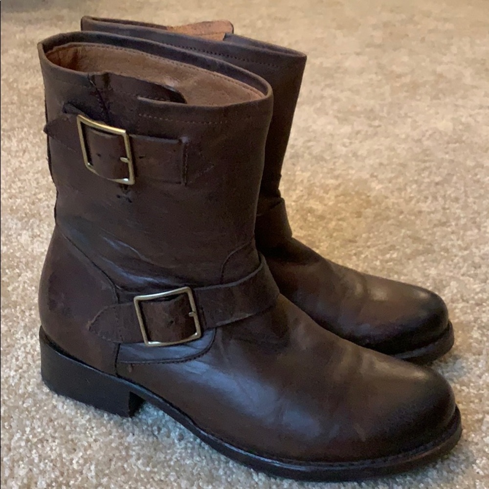 Frye ankle boots size 8